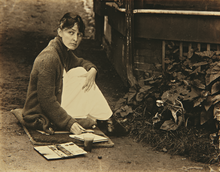 Georgia_O'Keeffe_by_Stieglitz,_1918